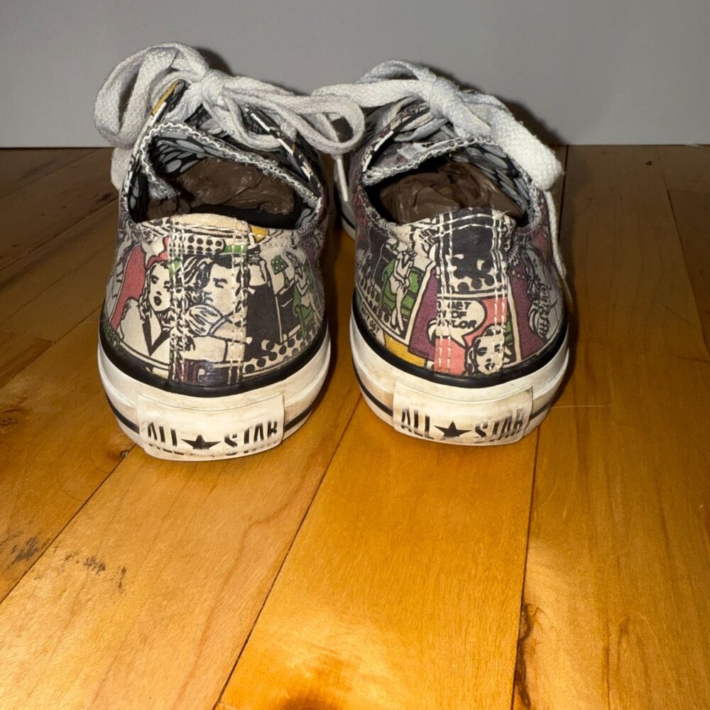 Converse Low Tops Chuck Taylor All Stars Comic Strip Unisex Mens‎ 5, Women's 7 - Picture 3 of 9